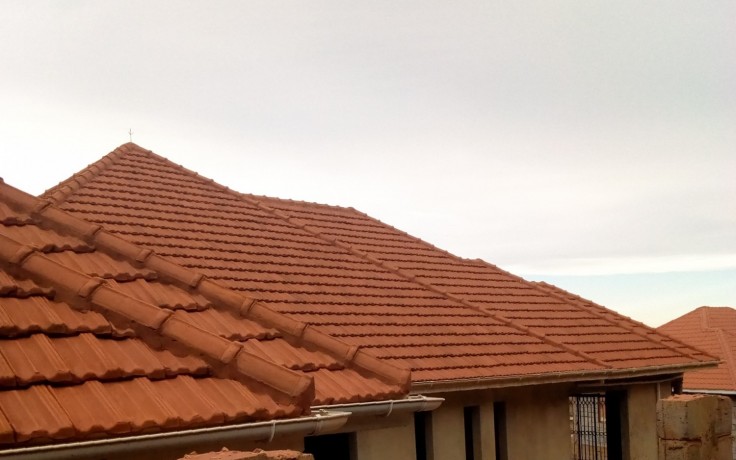 mangalore-roofing-tiles-big-0