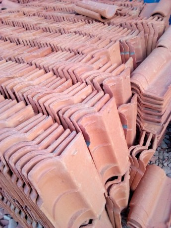 portuguese-type-of-roofing-tiles-big-0