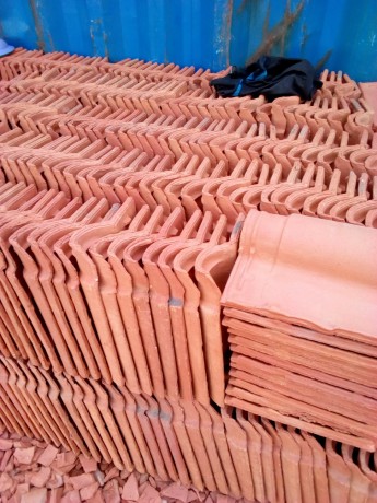 portuguese-type-of-roofing-tiles-big-2